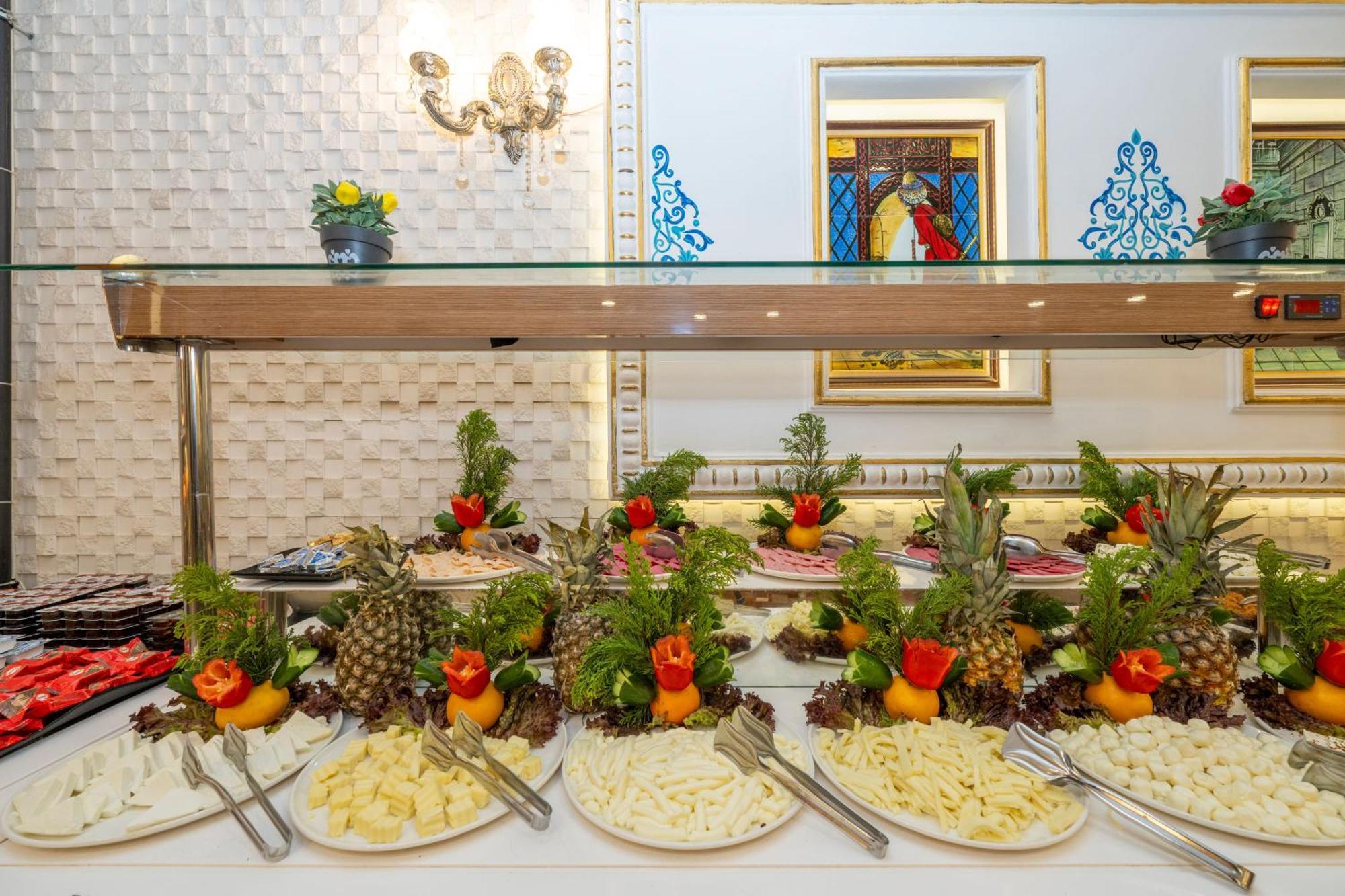 The Byzantium Suites Hotel & Spa Istanbul Bagian luar foto